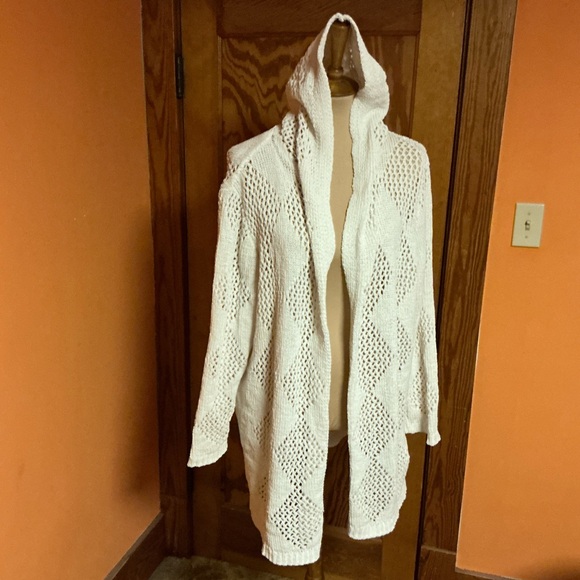 Nicole Miller Artelier Cozy Cream Hooded Women's Sweater - Picture 4 of 10